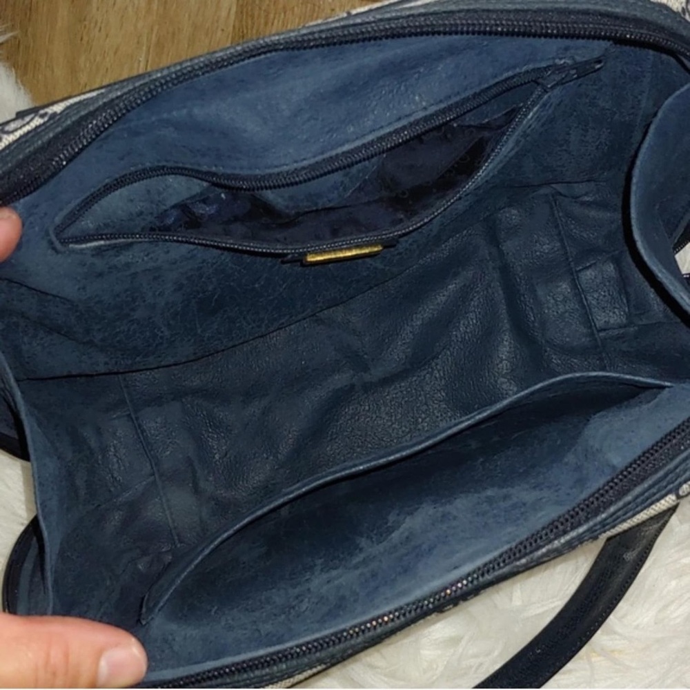 Gucci authentic Navy GG VintageTop-Handle Satchel - Picture 2 of 9